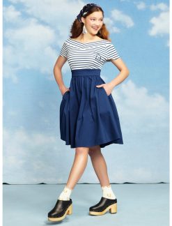 HUNIVERS Her Universe Disney Logo Retro Cap Sleeve Dress -transcendentactive shop 16898221 av1