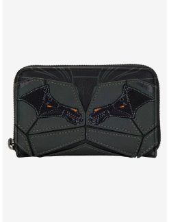 LNGEFLY Loungefly DC Comics The Batman Armor Zipper Wallet