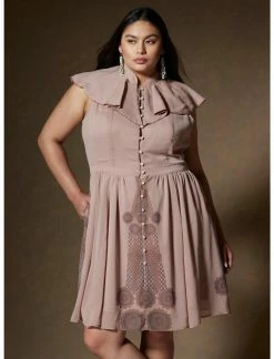 HUNIVERS Her Universe Star Wars Leia Cloud City Dress Plus Size