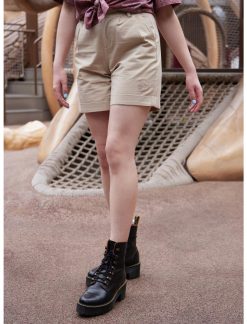 HUNIVERS Her Universe Jurassic World Ellie Shorts -transcendentactive shop 17221627 av1