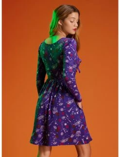 HUNIVERS Her Universe Disney Hocus Pocus Icons Lace-Up Dress -transcendentactive shop 18125608 av2
