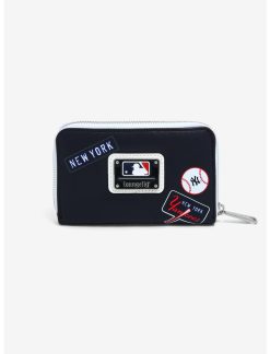 LOUNGFLY Loungefly MLB NY Yankees Patches Zipper Wallet -transcendentactive shop 18257321 av1