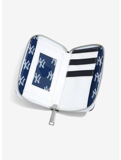 LOUNGFLY Loungefly MLB NY Yankees Patches Zipper Wallet -transcendentactive shop 18257321 av2