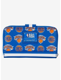 LNGEFLY Loungefly NBA New York Knicks Logo Zipper Wallet 3 LNGEFLY Loungefly NBA New York Knicks Logo Zipper Wallet -transcendentactive shop 18420023 av1