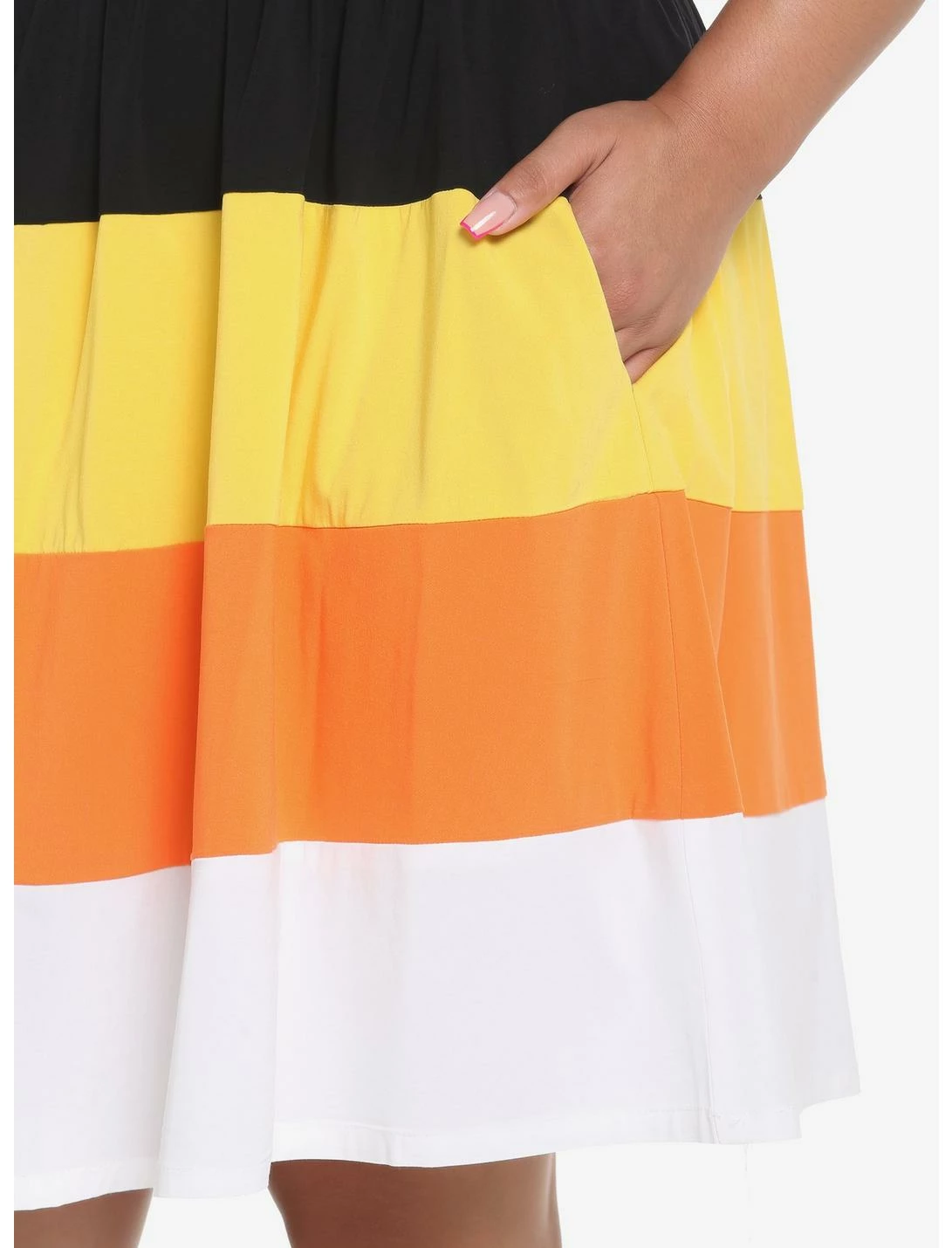 HUNIVERS Candy Corn Tiered Dress Plus Size 6 HUNIVERS Candy Corn Tiered Dress Plus Size - Image 4
