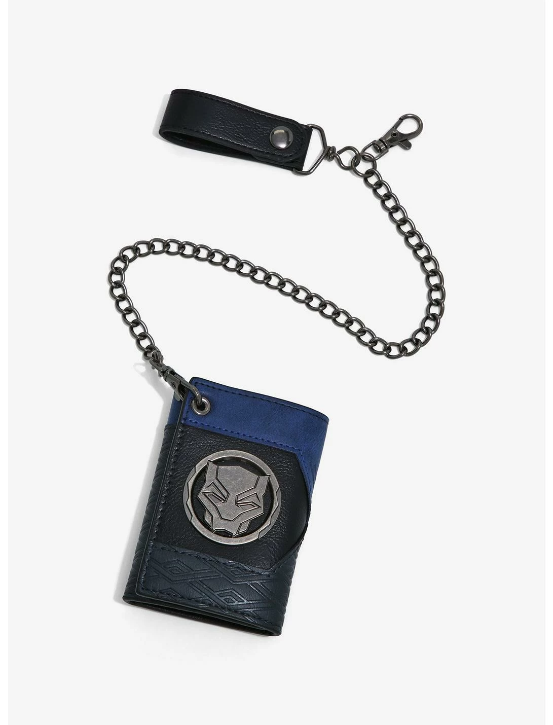 Bioworld Marvel Black Panther: Wakanda Forever Logo Trifold Chain Wallet 3 Bioworld Marvel Black Panther: Wakanda Forever Logo Trifold Chain Wallet