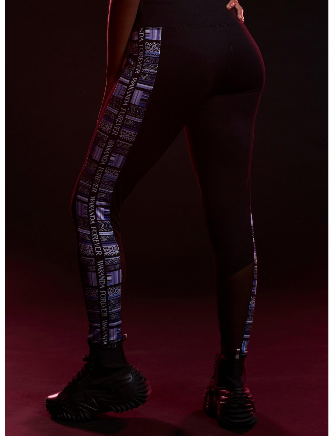 Her Universe Marvel Black Panther: Wakanda Forever Geometric Stripe Leggings HUNIVERS Her Universe Marvel Black Panther: Wakanda Forever Geometric Stripe Leggings -transcendentactive shop 19017306 av1