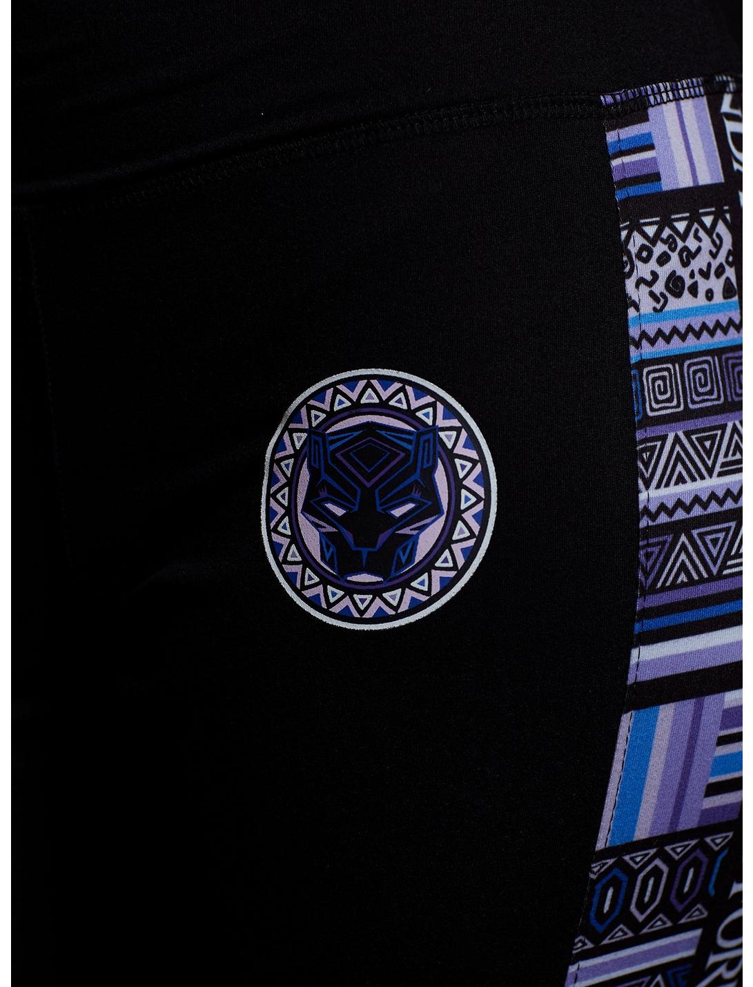 Her Universe Marvel Black Panther: Wakanda Forever Geometric Stripe Leggings HUNIVERS Her Universe Marvel Black Panther: Wakanda Forever Geometric Stripe Leggings -transcendentactive shop 19017306 av2