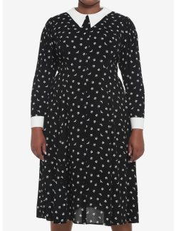 HUNIVERS Wednesday Icons Collar Long-Sleeve Dress Plus Size