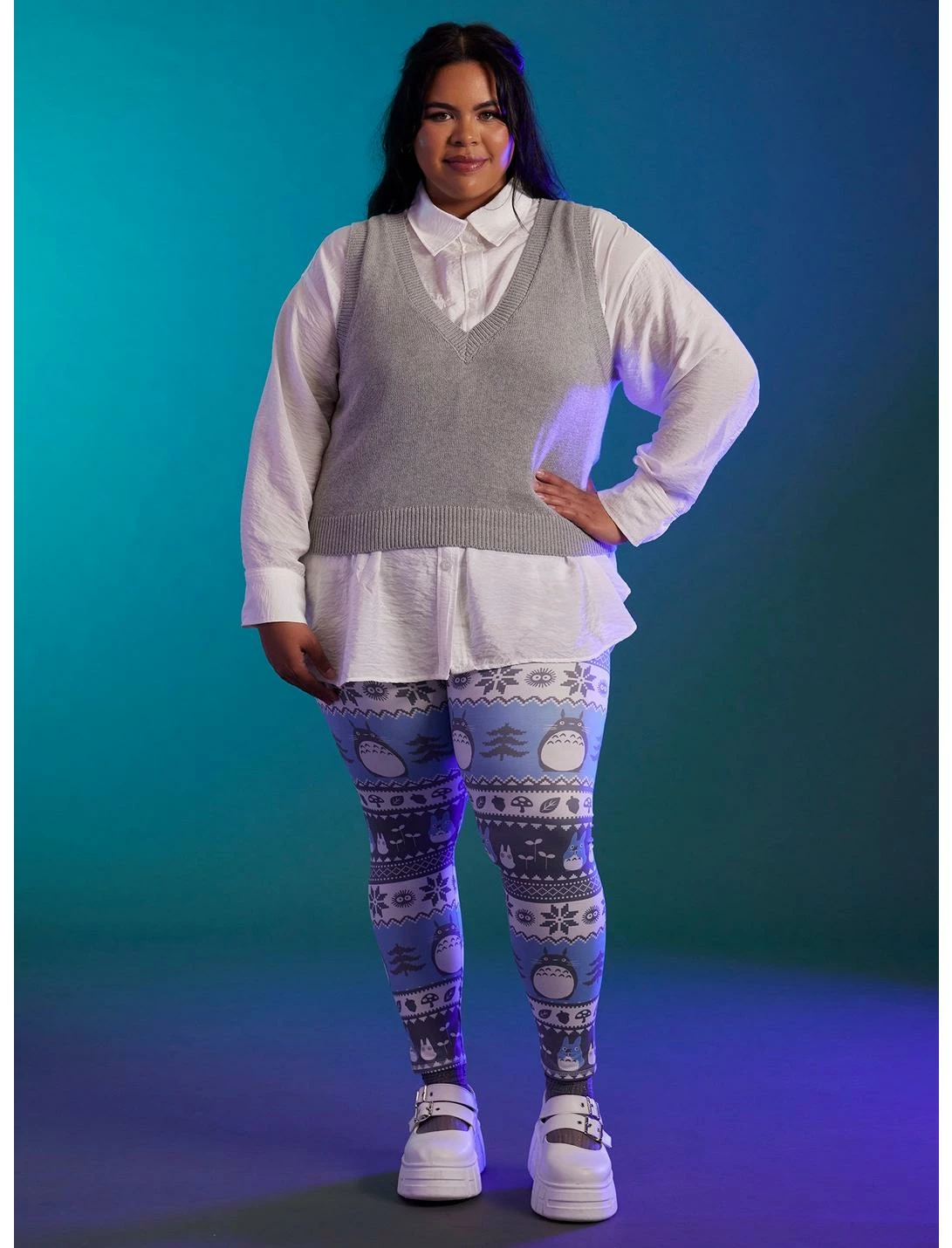 HUNIVERS Her Universe Studio Ghibli My Neighbor Totoro Holiday Fair Isle Leggings Plus Size 4 HUNIVERS Her Universe Studio Ghibli My Neighbor Totoro Holiday Fair Isle Leggings Plus Size - Image 2