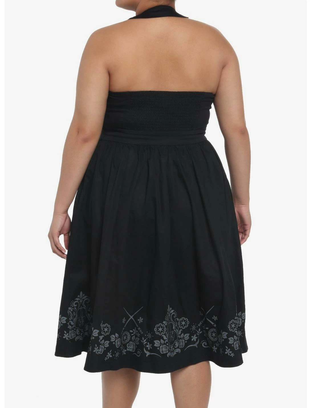 HUNIVERS Her Universe Star Wars Darth Vader Cape Dress Plus Size 5 HUNIVERS Her Universe Star Wars Darth Vader Cape Dress Plus Size - Image 3