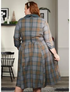 HUNIVERS Her Universe Outlander Tartan Plaid Swing Dress Plus Size -transcendentactive shop 19771039 av2