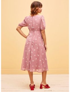 HUNIVERS Her Universe Disney Minnie Mouse Flower Chiffon Midi Dress 4 HUNIVERS Her Universe Disney Minnie Mouse Flower Chiffon Midi Dress -transcendentactive shop 19829272 av2